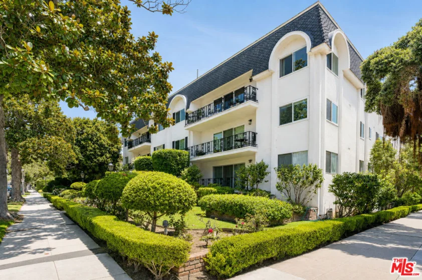 404 San Vicente Boulevard #204 photo 17