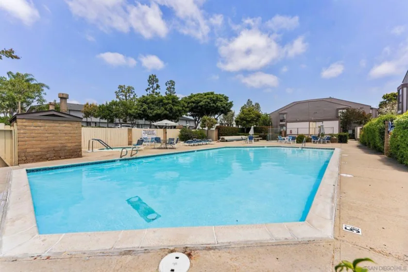 9289 Village Glen Drive #118 photo 12