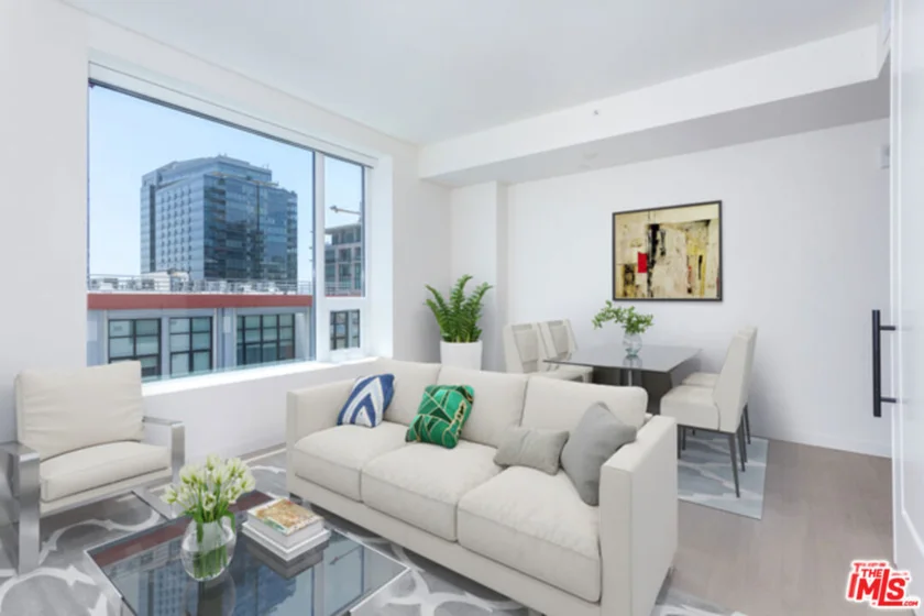 1050 S Grand Avenue #905 photo 13