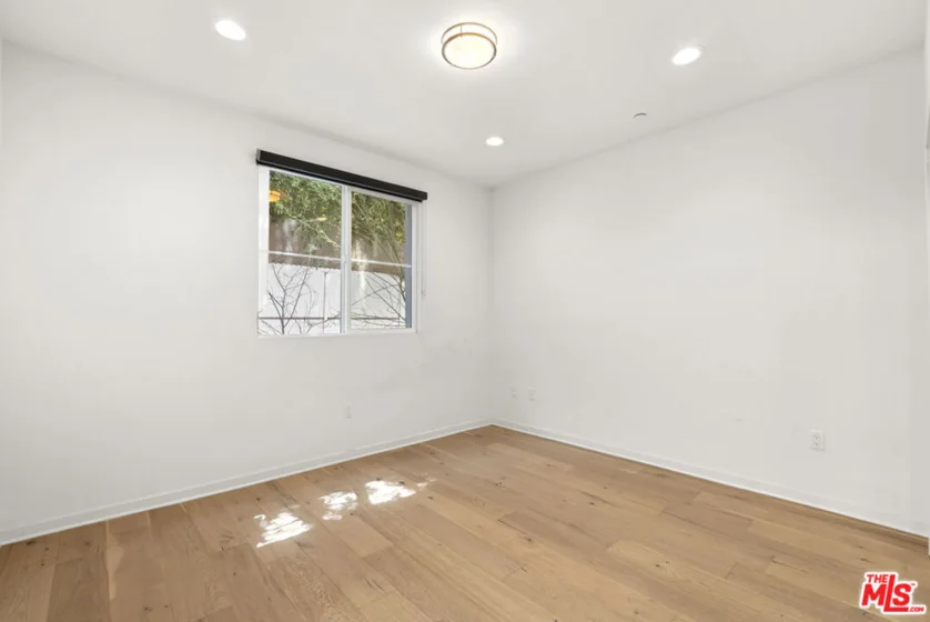 4240 Laurel Canyon Boulevard #105 photo 16