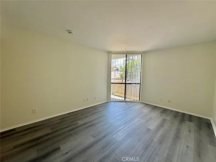 1237 E 6th Street #110 photo 5