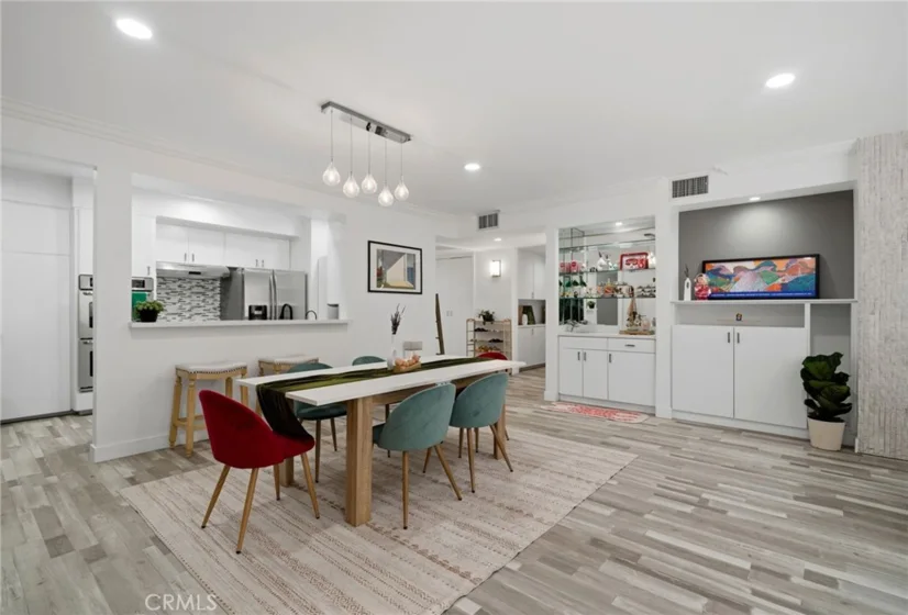 1277 S S Beverly Glen Blvd #107 photo 16