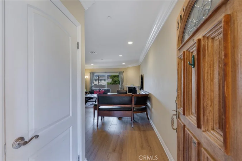 1515 Grismer #202 photo 3