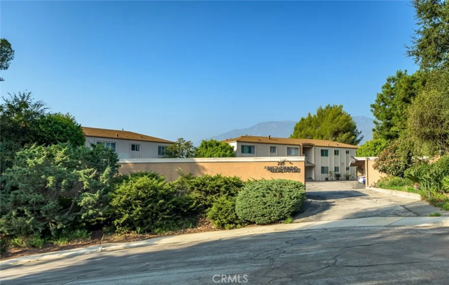 2313 Rosecrest Drive #7 photo 1