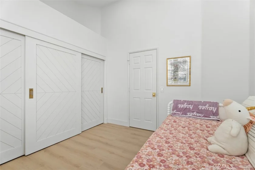 28096 Paseo Hacienda photo 17