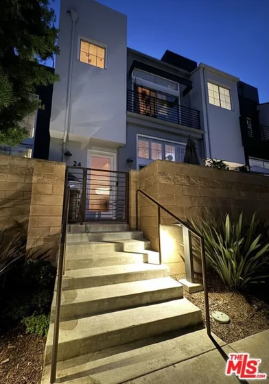 5350 Playa Vista Drive #24 photo 1