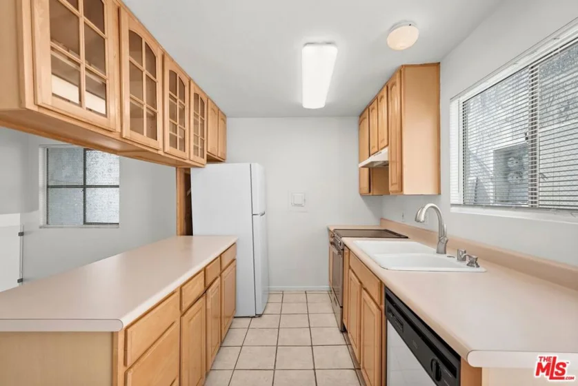 18203 Coastline Drive #2 photo 11