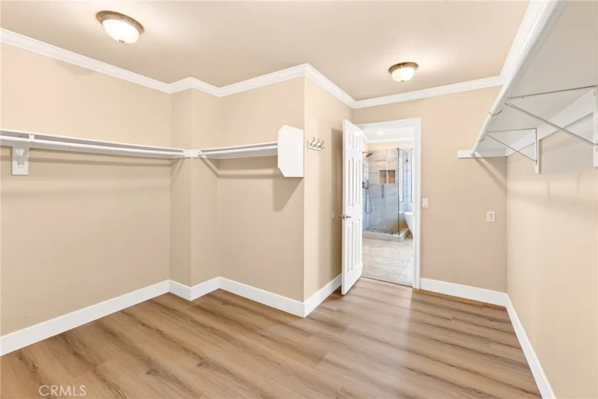 43048 Noble Court photo 35