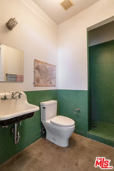 1534 17th Street #105 photo 6