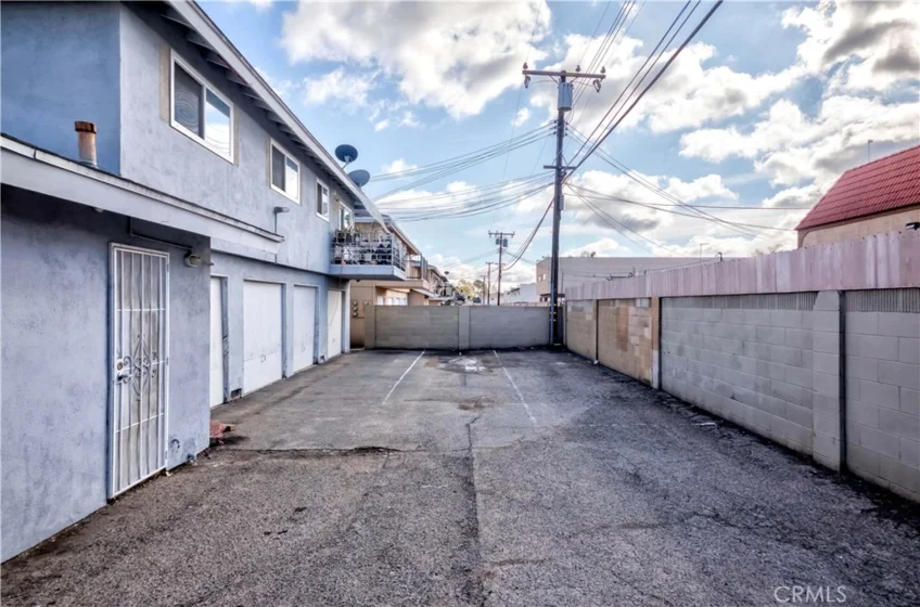 15821 S Myrtle photo 18