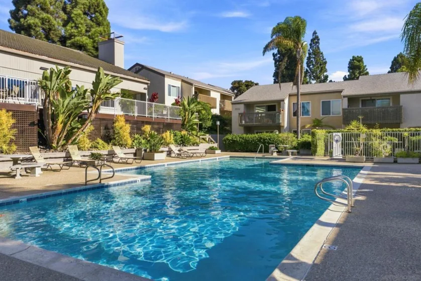 8581 Villa La Jolla #J photo 25