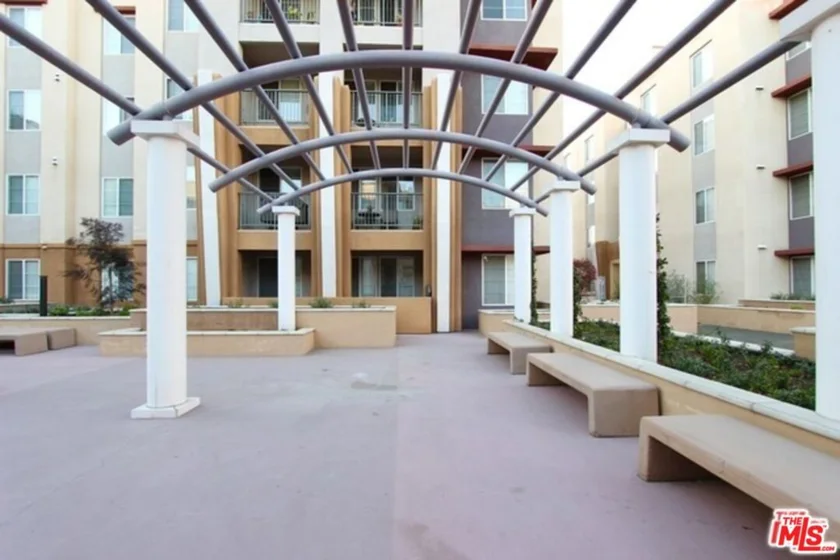 360 W Avenue 26 #340 photo 10