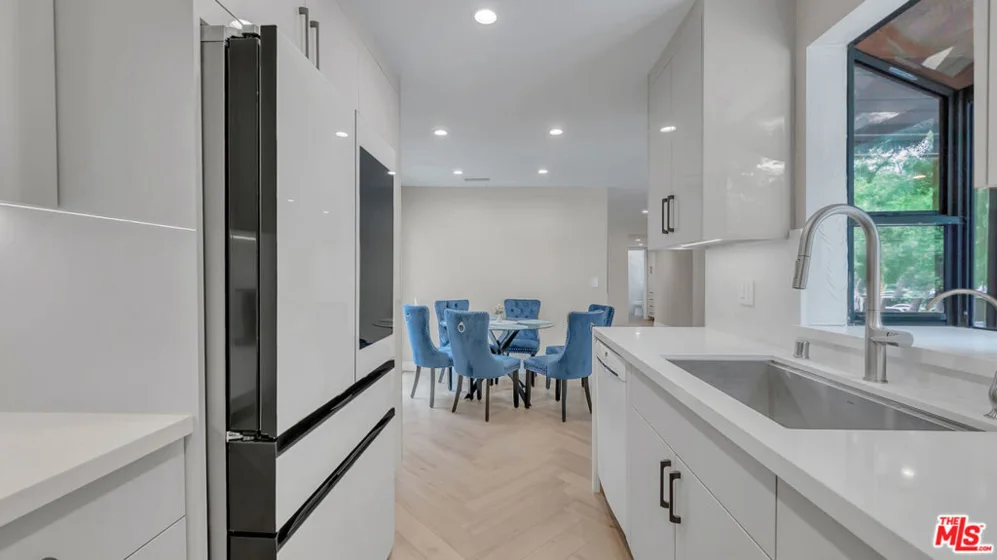 2121 Scott Road #206 photo 14