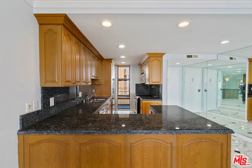 4314 Marina City Drive #1118 photo 11