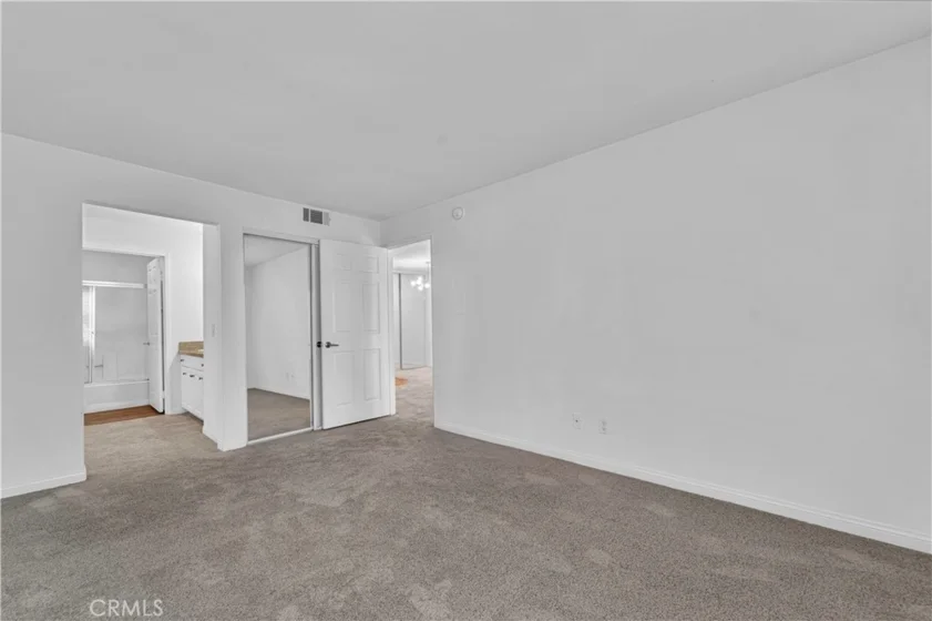 5535 Canoga #332 photo 14