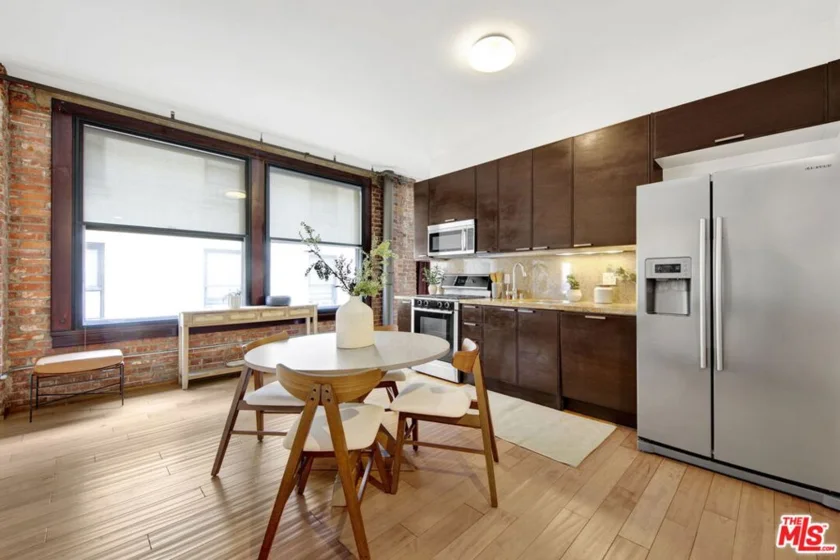 460 S Spring Street #1110 photo 22