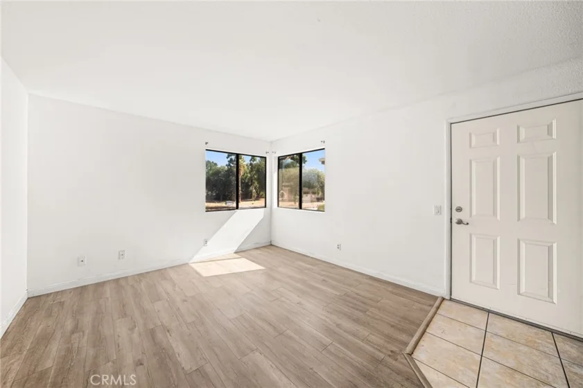 1327 Massachusetts #205 photo 3