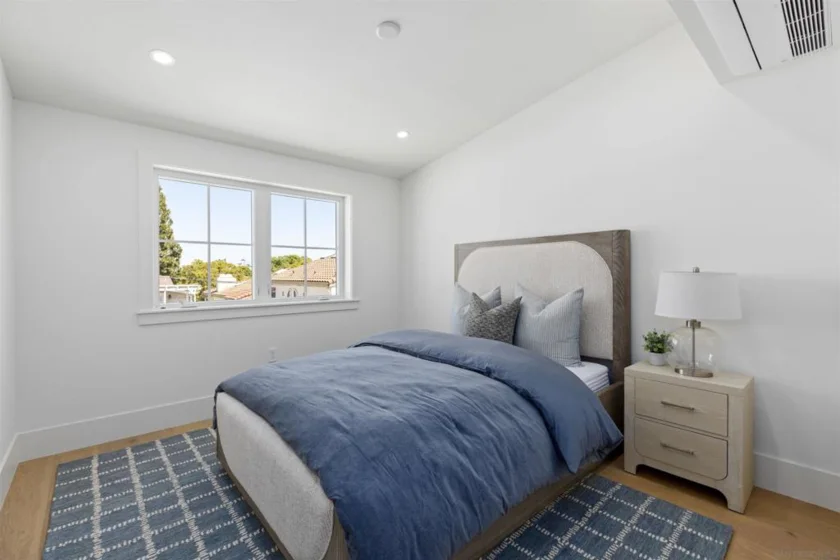 747 Orange Avenue #304 photo 15