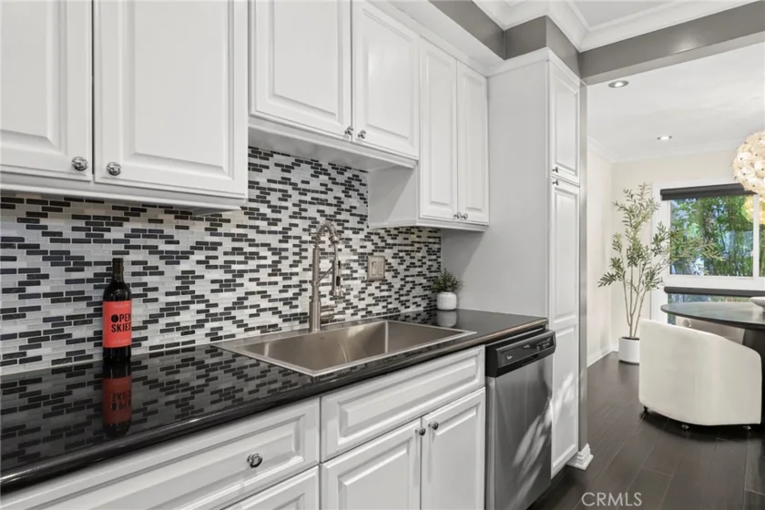 1203 N Sweetzer #118 photo 7