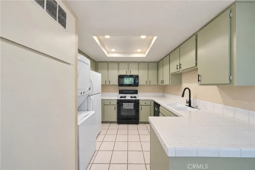 4572 W 5th Street photo 6