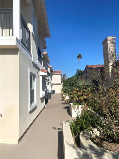 300 E Alhambra Road #F photo 9