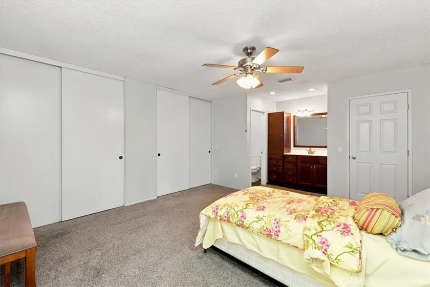 1304 Camelot Drive photo 28
