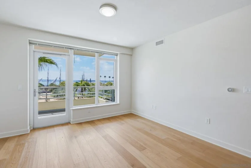 1431 Pacific Highway #411 photo 6