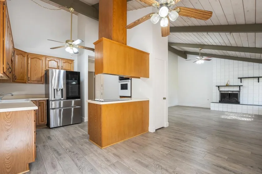 513 Shady Lane #B photo 17