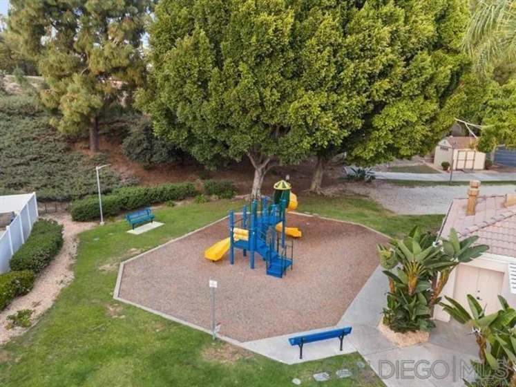 411 Sanibelle #57 photo 16