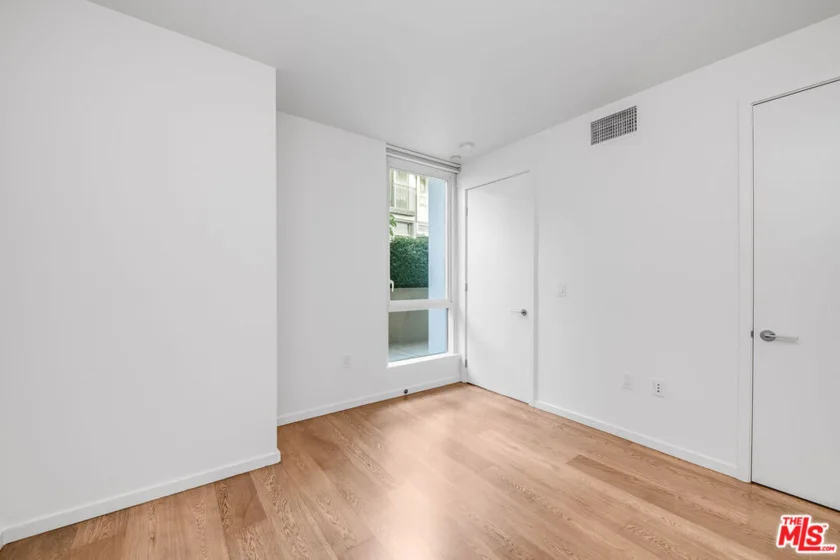 1705 Ocean Avenue ##107 photo 55