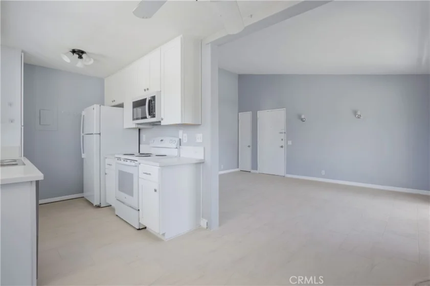 23232 Orange Avenue #2 photo 6