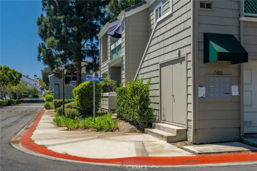 7402 Yellowtail Drive #201 photo 26