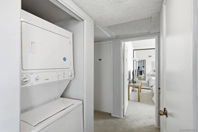4475 Campus Avenue #4 photo 8
