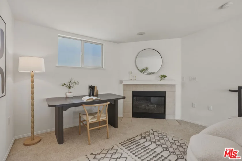 100 S Alameda Street #401 photo 4