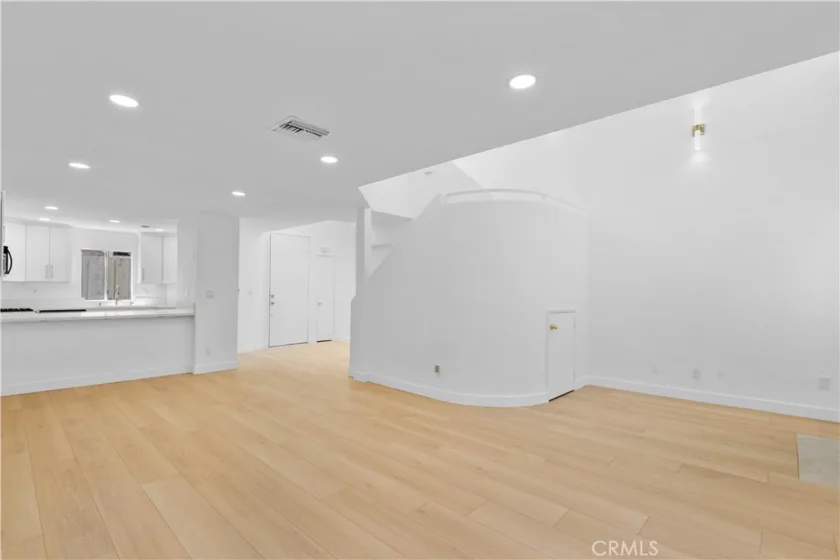 6036 Hazelhurst #c photo 15