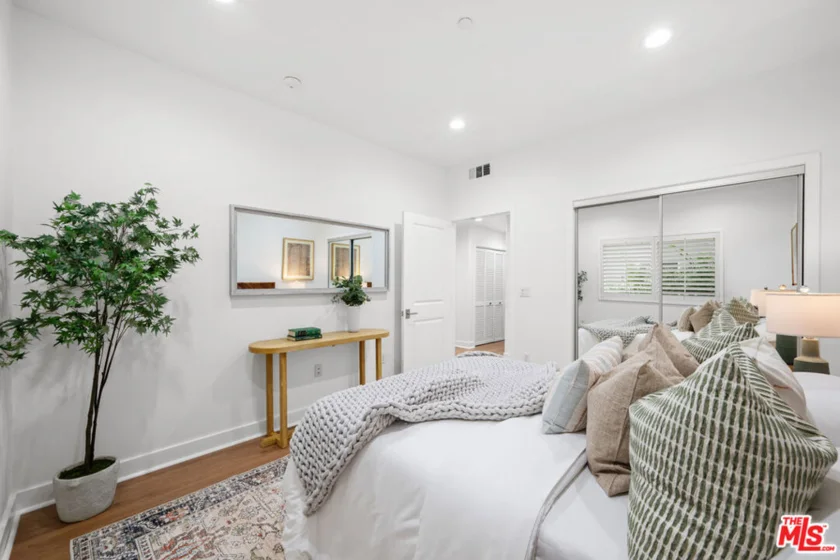 11115 Acama Street #104 photo 21