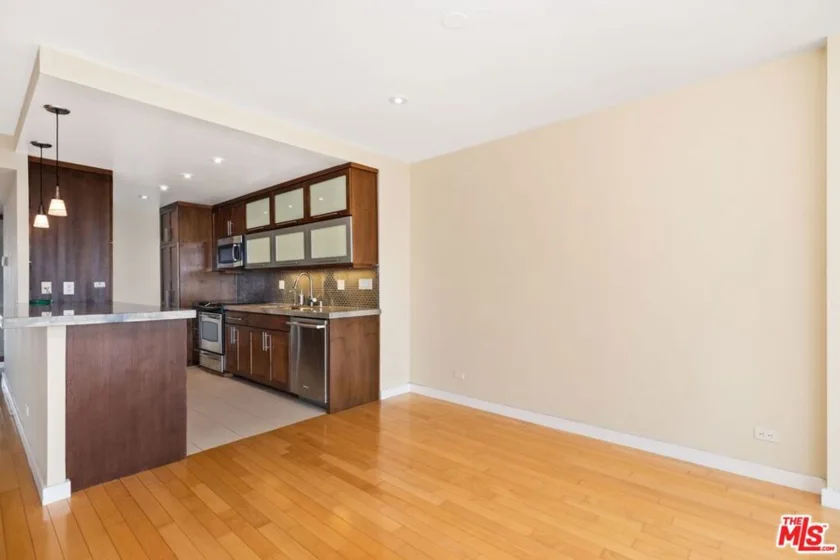 2220 Avenue Of The Stars #2203 photo 17