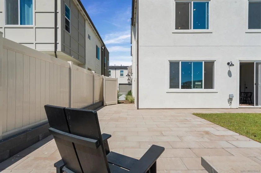 845 Hana Avenue #2 photo 27