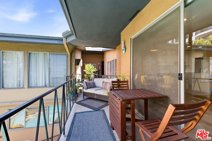 1275 Havenhurst Drive #15 photo 12