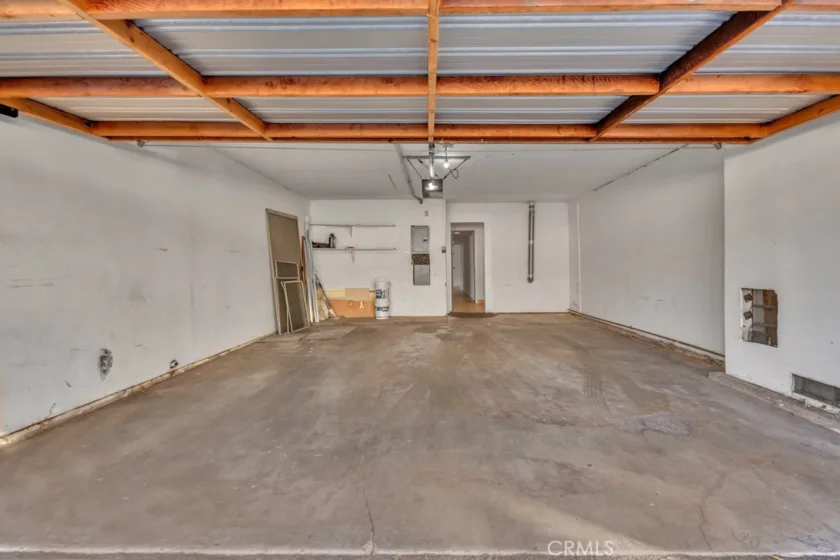 8100 Canby Avenue #4 photo 21