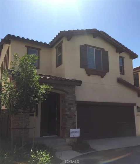 16772 Henry Way photo 1