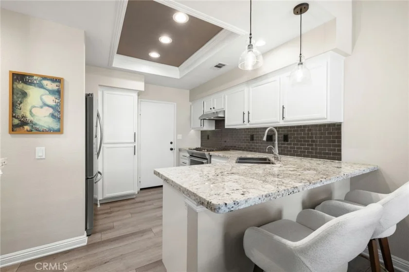 91 Carlsbad photo 7