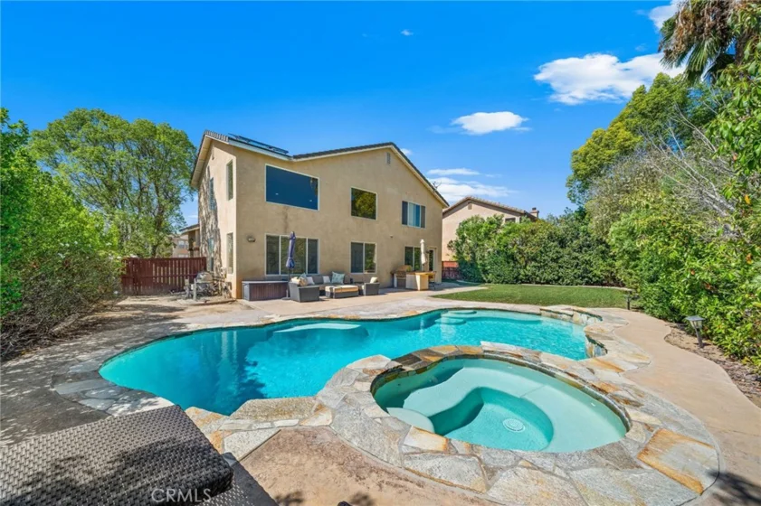 26136 Castle Lane photo 2