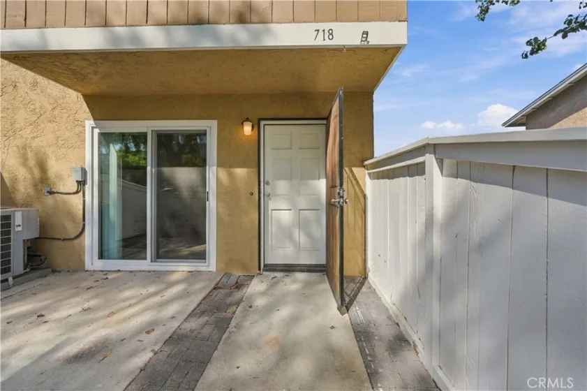718 Buena Tierra Way #179 photo 4