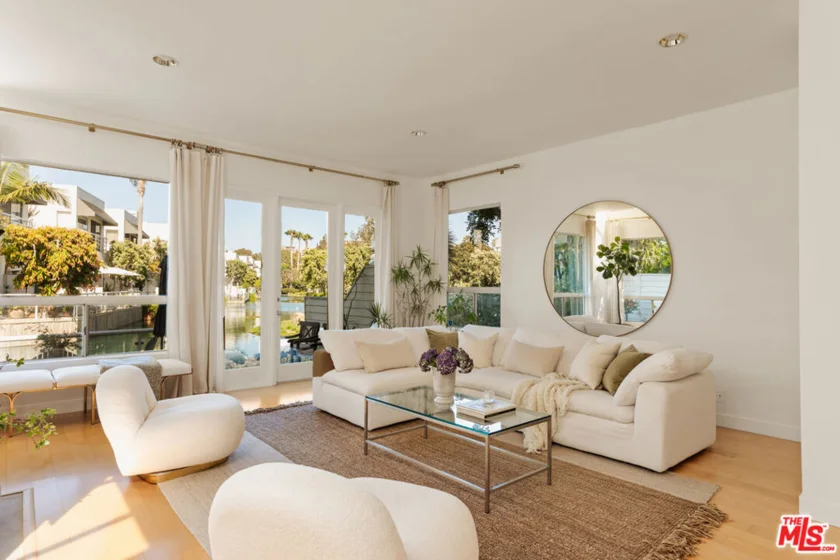 610 Harbor Street #1 photo 6