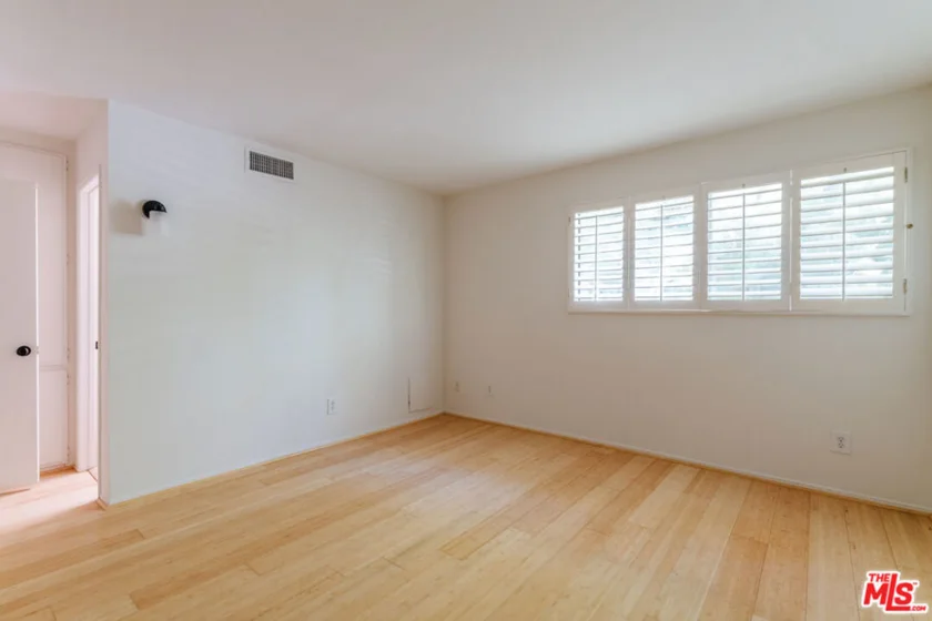 4059 La Salle Avenue #104 photo 16