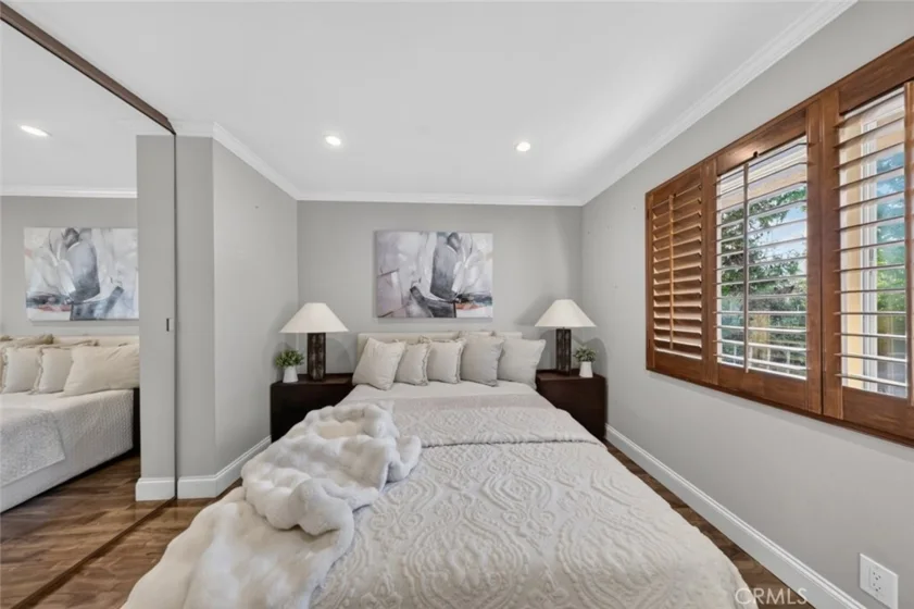 2940 N Verdugo Road #322 photo 12