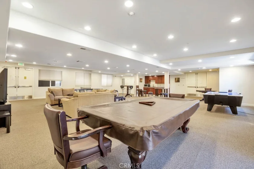 14412 Killion Street #310 photo 36