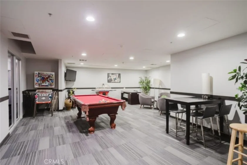 655 S Hope Street #606 photo 26
