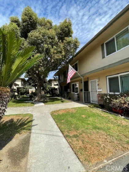 8808 Valley View Street #B photo 1